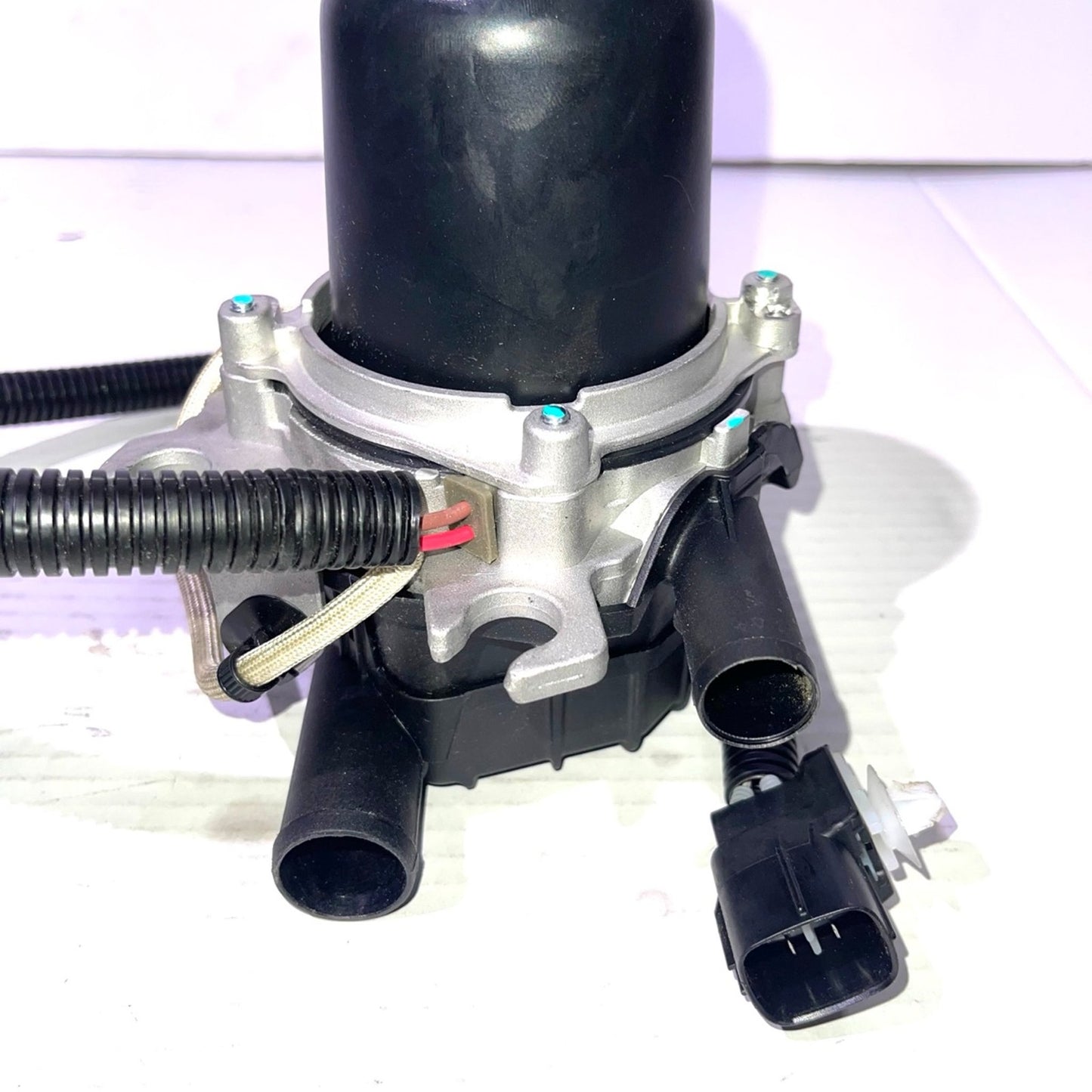 Secondary Air Injection Pump Smog Pump Replacement for 2012-2015 Toyota Tacoma 4.0L V6 17610-0W020