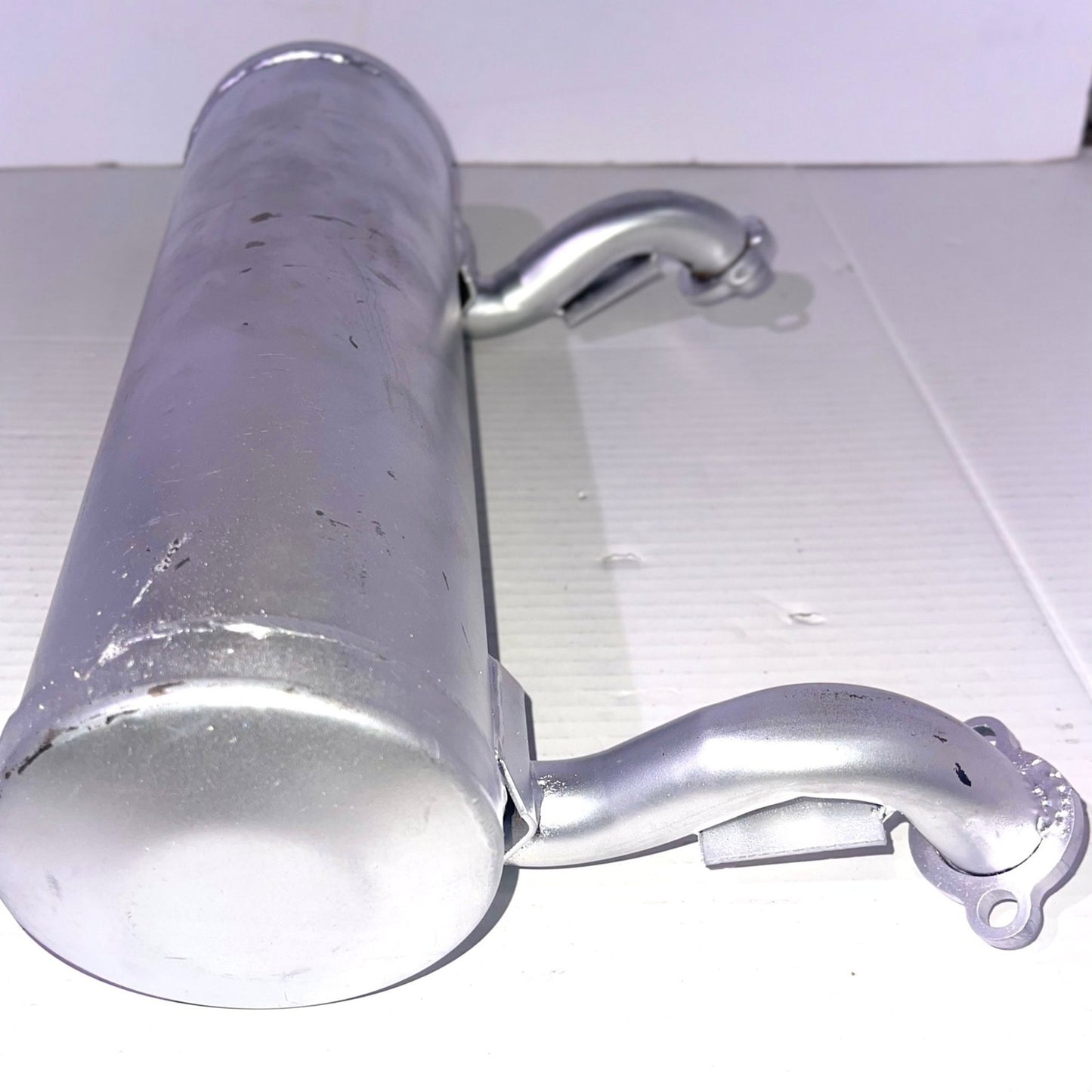 Low Mount Horizontal Muffler 49070-0878 for Kawasaki 651V 691V 730V 726cc