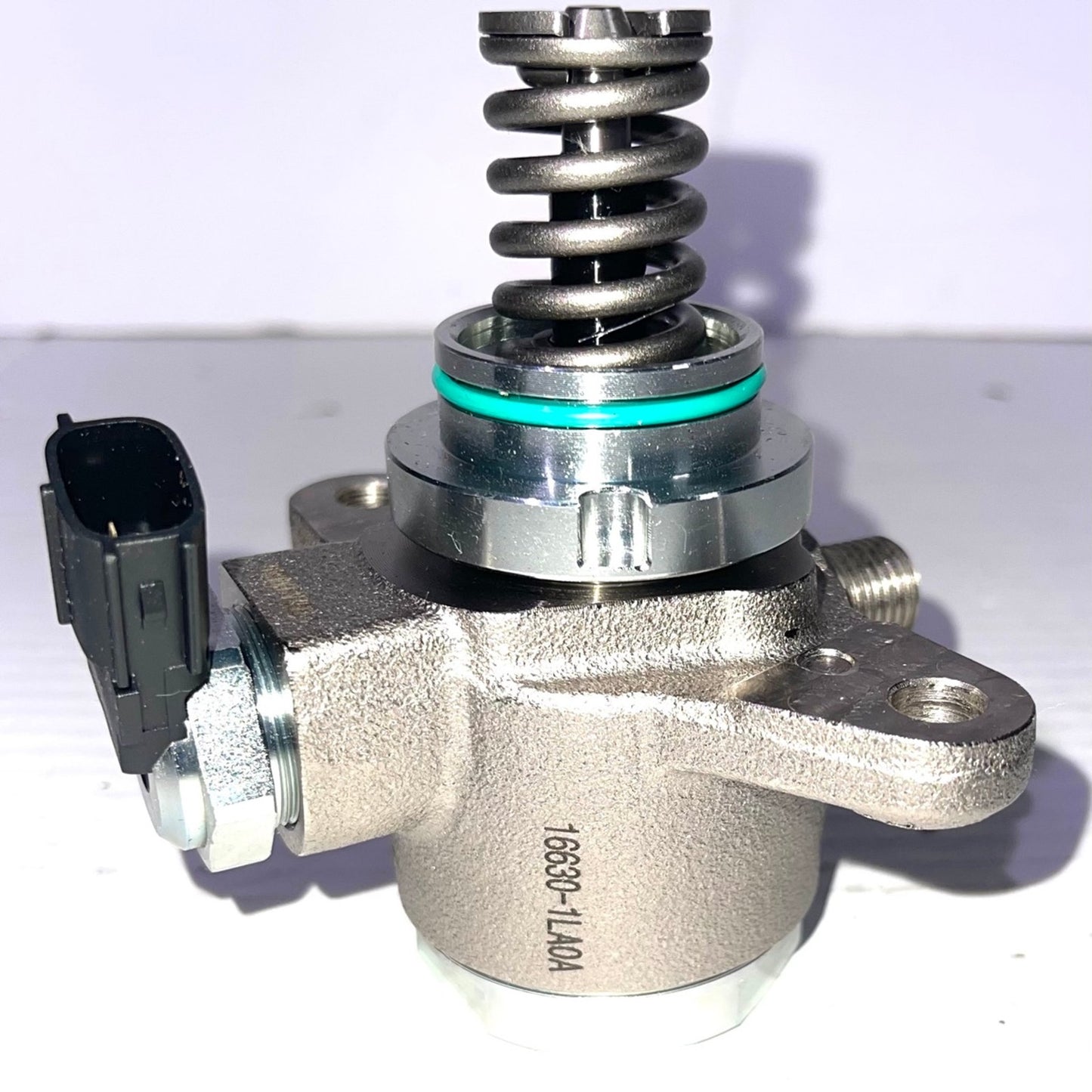 High Pressure Fuel Pump for Nissan TITAN Armada Infiniti QX56 QX80 Q70 Q70L M56