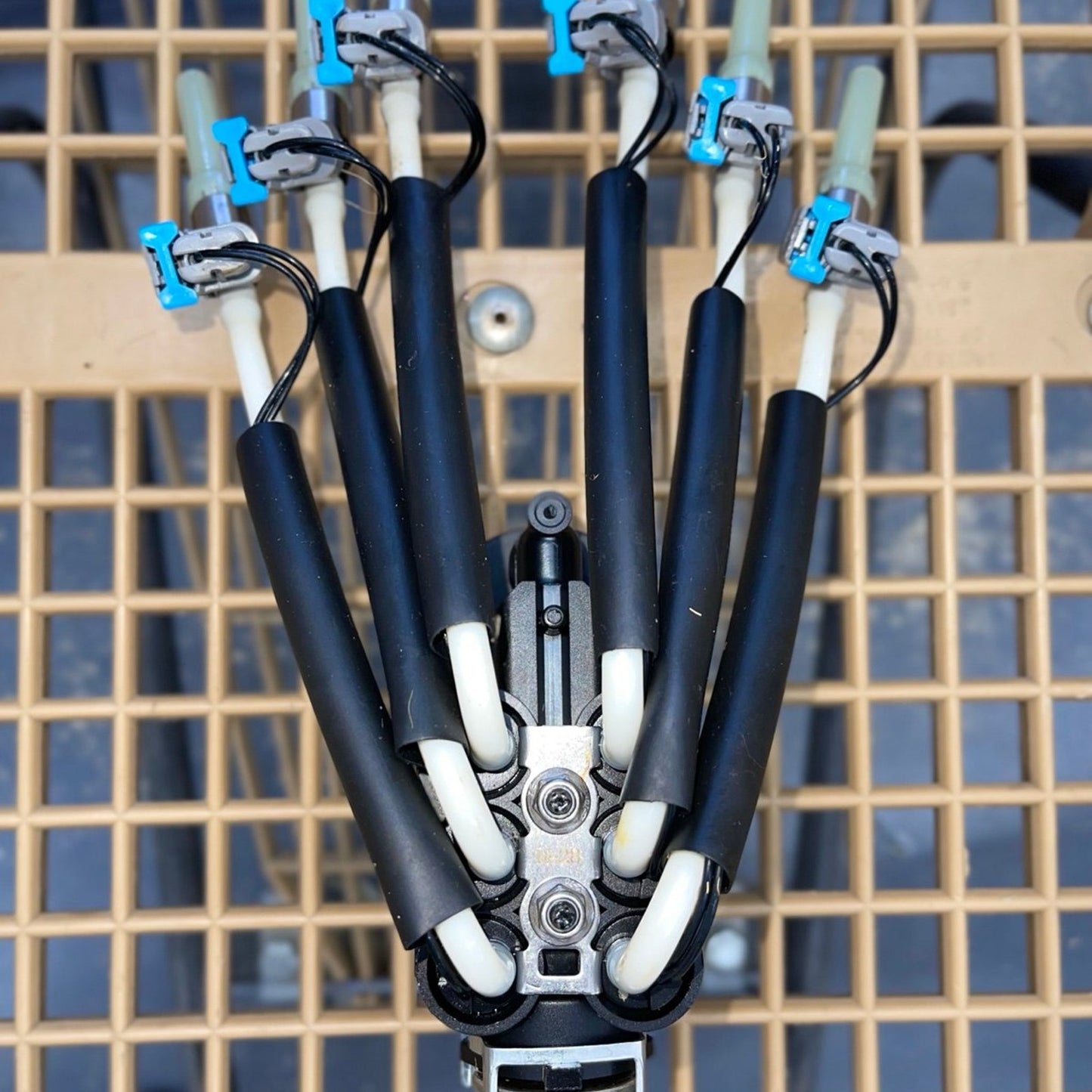 Fuel Injector Spider Assembly w/Bracket 1996-2014 Chevrolet Blazer C1500 K1500