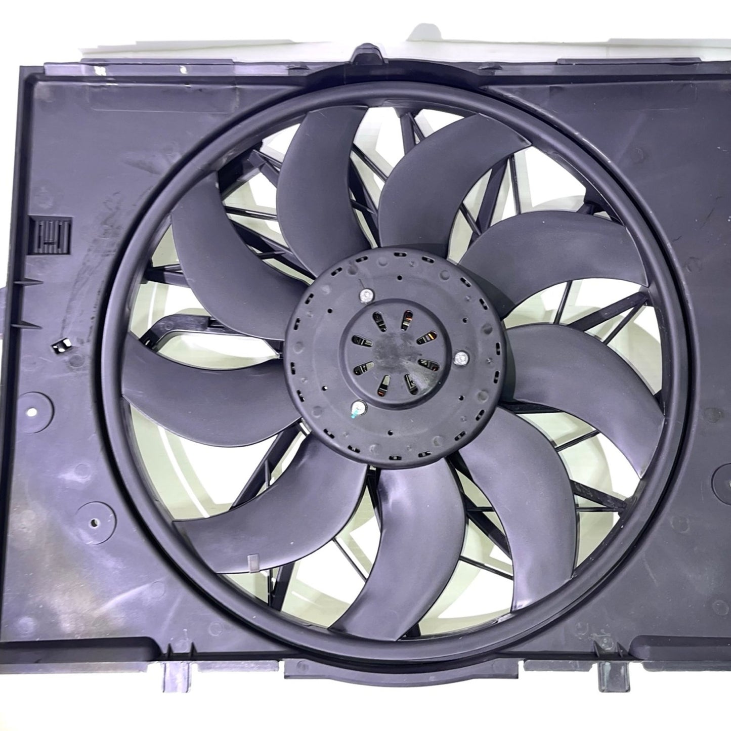 Engine Cooling Fan Assembly, Cooling Radiator Fan Replacement For BMW E60 525 530 545 645 E65 750, Replace 17427543282 17427514181