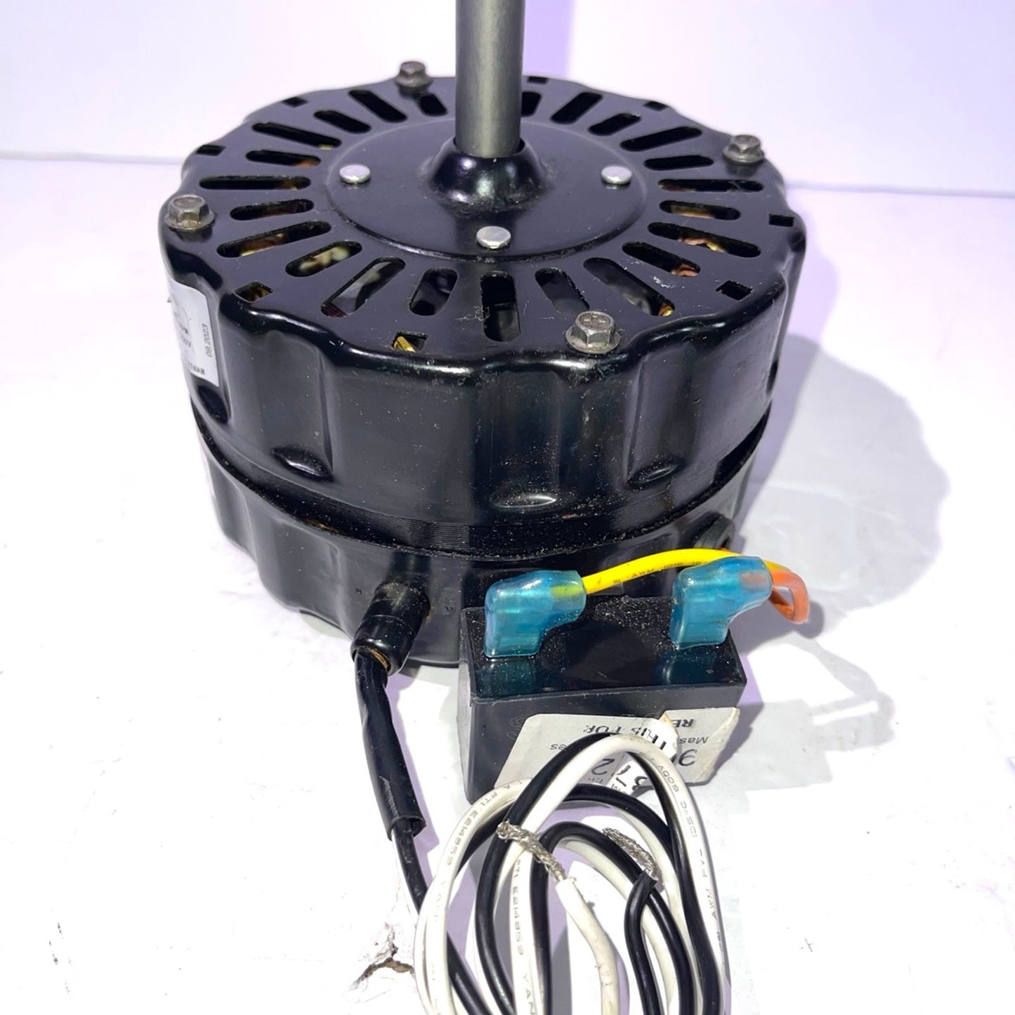 Master Flow Replacement Motor for Power Vents (EGV5/ERV4/ERV5) Includes Capacitor PVM105