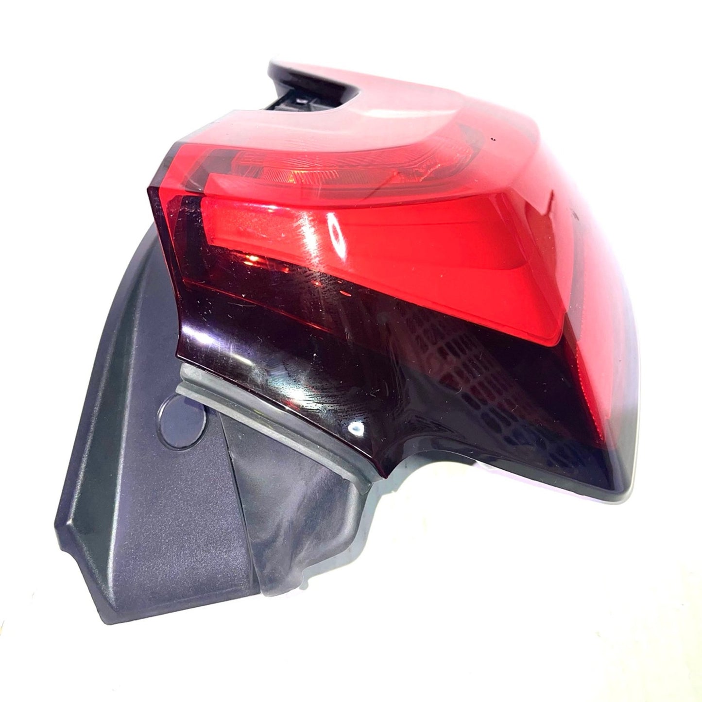 Tail Light Outer GMC Terrain 2018-2021 Left Driver Side Taillight LED DRL Replace 84379497