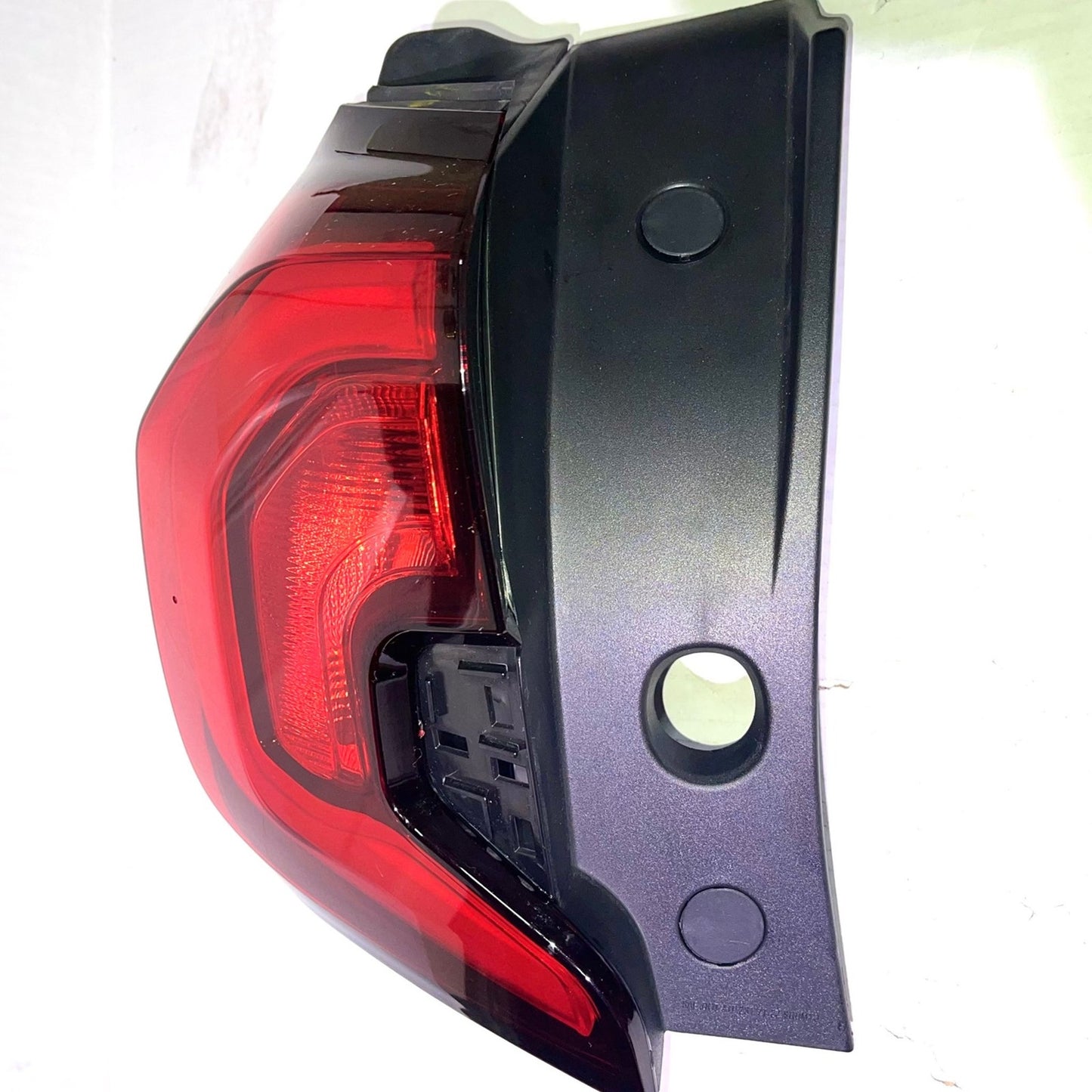 Tail Light Outer GMC Terrain 2018-2021 Left Driver Side Taillight LED DRL Replace 84379497