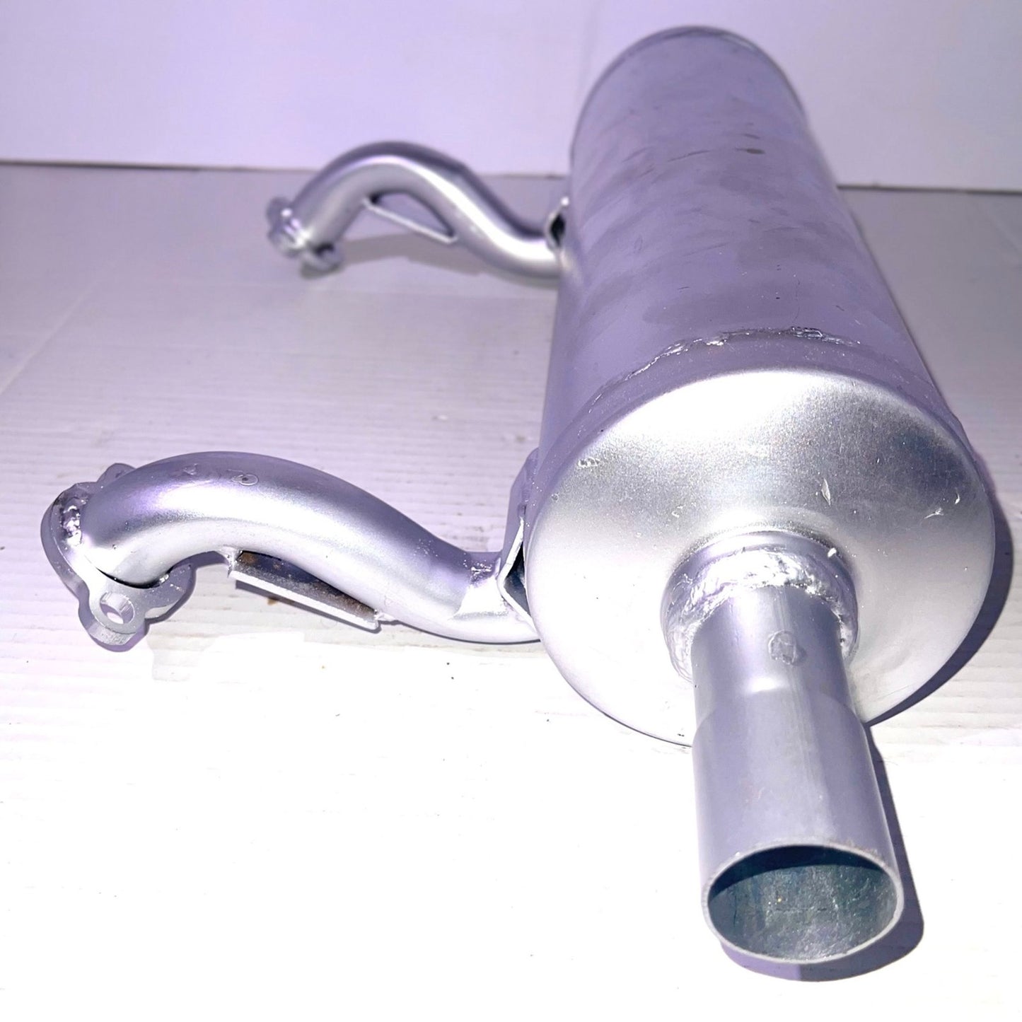 Low Mount Horizontal Muffler 49070-0878 for Kawasaki 651V 691V 730V 726cc