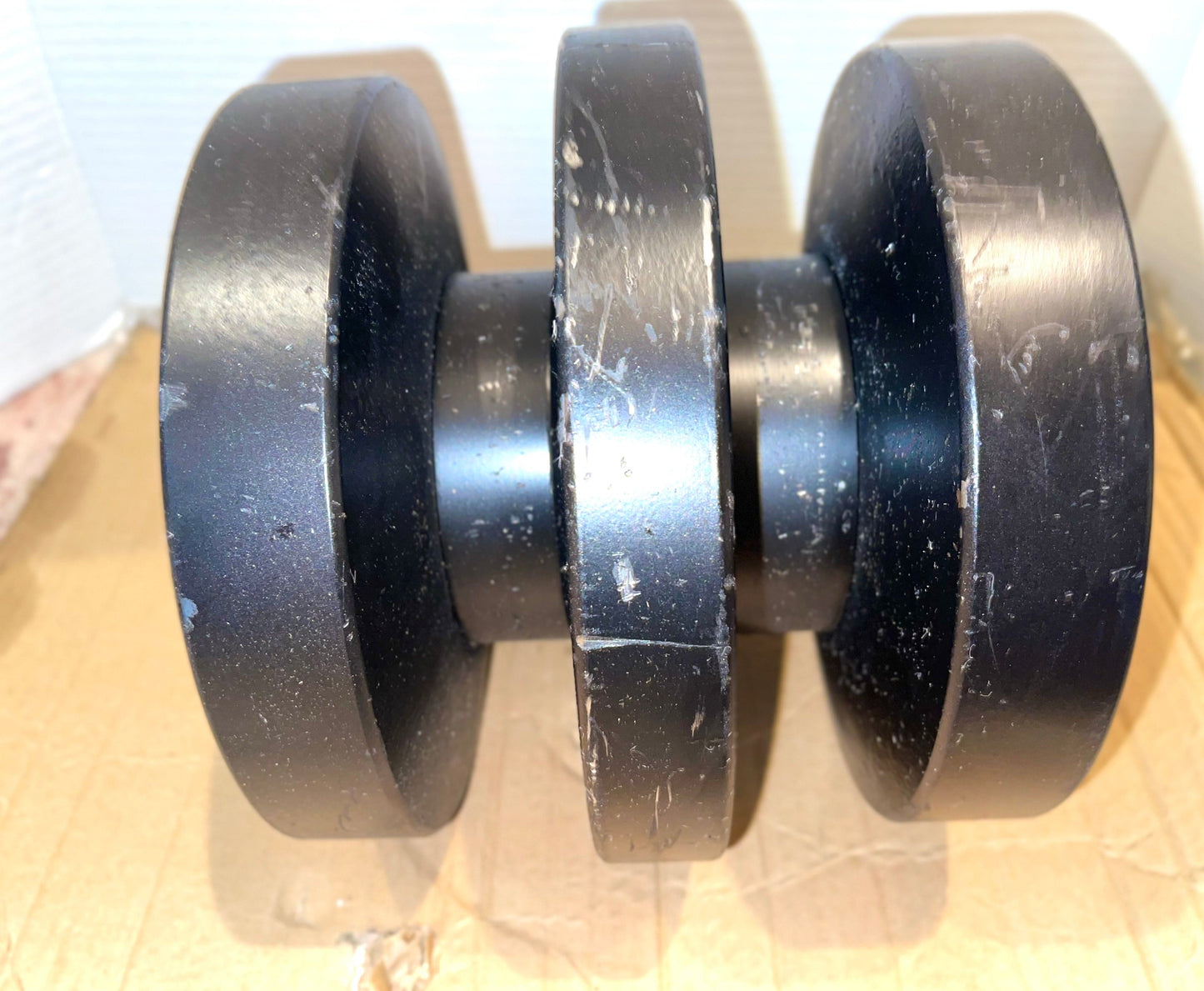 Flynsu Bottom Track Roller 6689371 6732901 6715766 6686632 For Bobcat 864 T140 T180 T190 T200 T250 T300 T320 T550 T590 T630 T650 T750 T770

Part Number--- 6689371 6732901 Application Vehicle--- Replacement for Bobcat 864, T140, T180, T190, T200, T250, T30