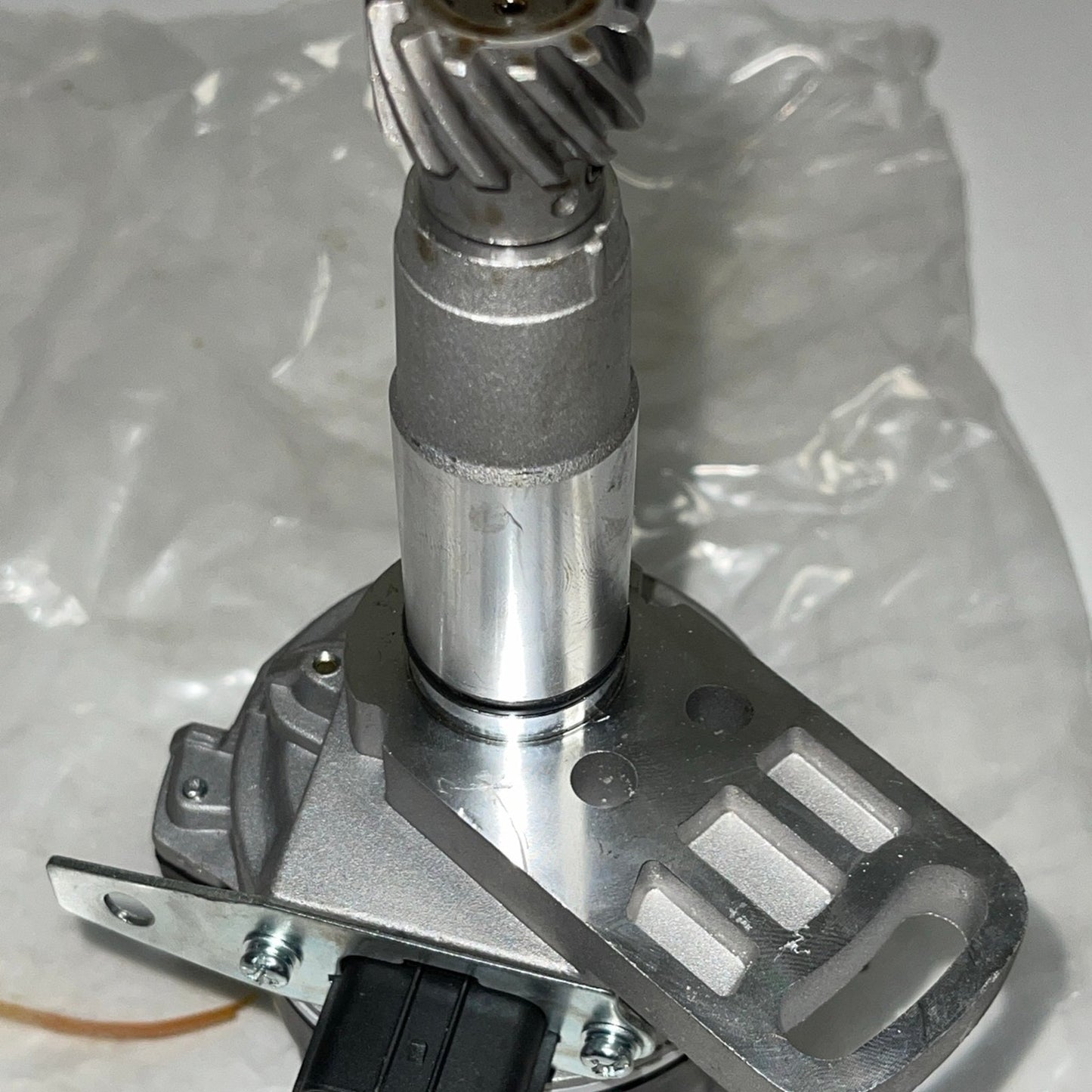 Distributor for Mazda B2200 L4 (90-93), F2G8-18-200A PG-DST35410 F2G8-18-200B