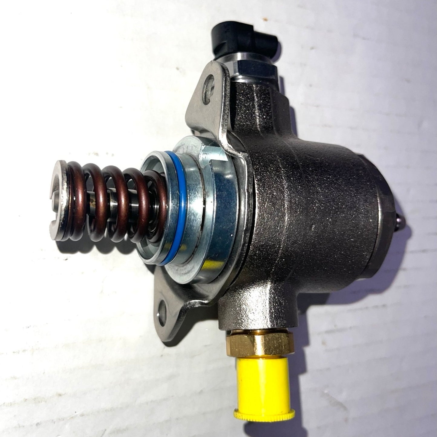 AUDI High Pressure Fuel Pump Audi A4 A5 A6 Q5 TT 2009-2017 06J127025L 06J127025K