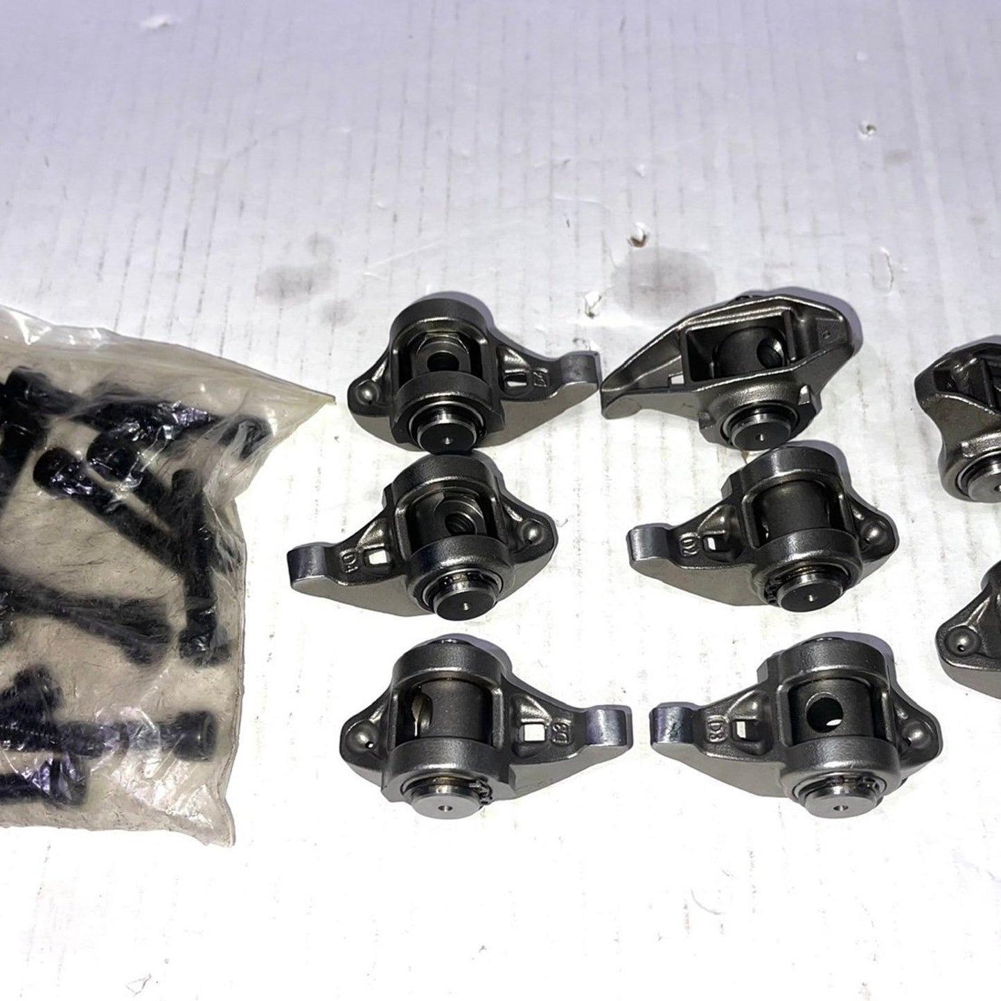 8Pcs Engine Rocker Arms Chevrolet GMC Pontiac Hummer 4.8L 5.3L 6.2L 12681275