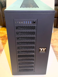 Thermaltake AX700 Super Tower; SSI-CEB/SSI-EEB/XL-ATX/E-ATX; 560mm Radiator Support; 360mm-630mm GPU Clearance; Support for up to 18x 3.5 or 2.5"; Supports 2X 5.25; CA-11B-00F1NN-00

Brand Thermaltake
Motherboard Compatability Extended ATX, Server ATX, AT