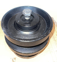 Flynsu Bottom Track Roller 6689371 6732901 6715766 6686632 For Bobcat 864 T140 T180 T190 T200 T250 T300 T320 T550 T590 T630 T650 T750 T770

Part Number--- 6689371 6732901 Application Vehicle--- Replacement for Bobcat 864, T140, T180, T190, T200, T250, T30