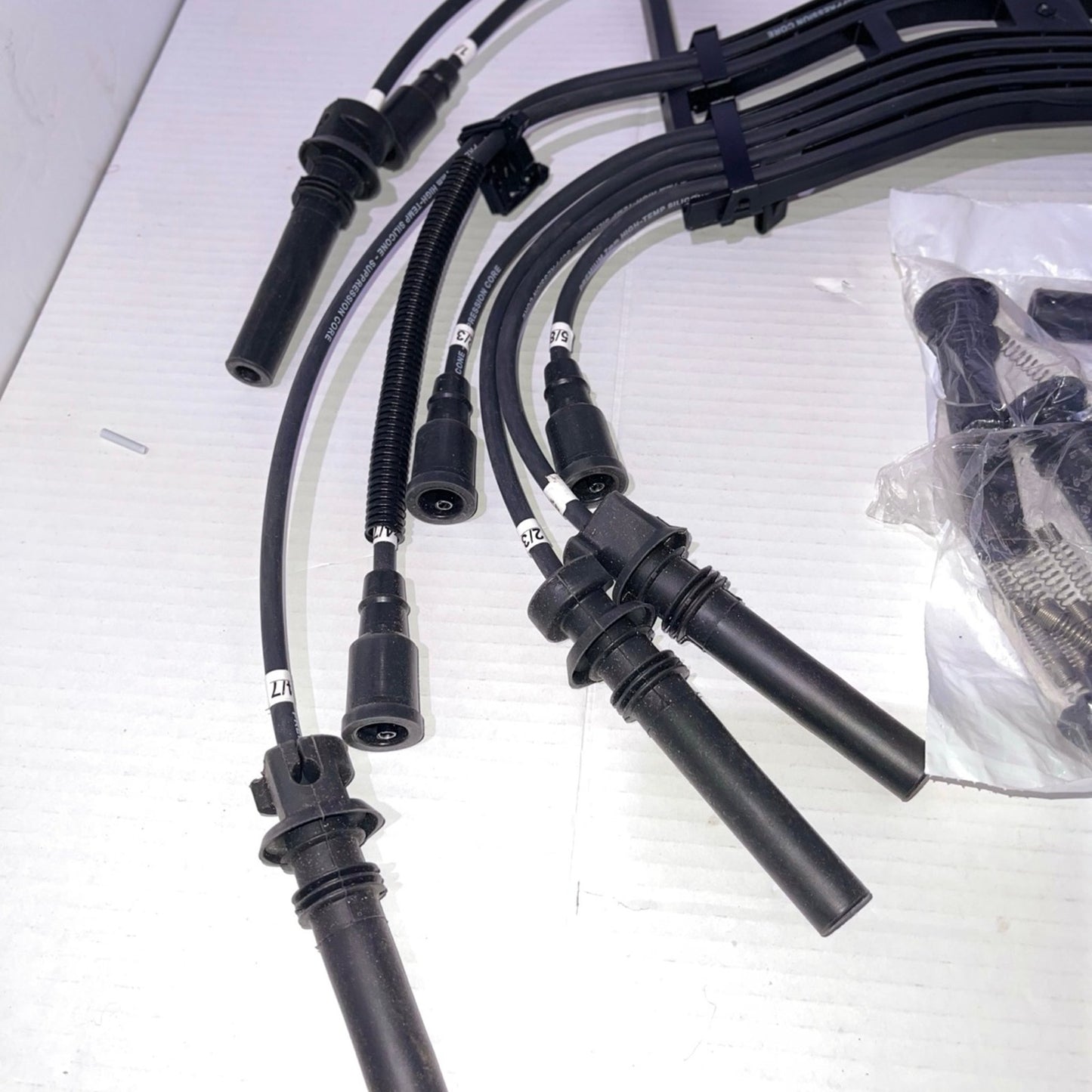 Spark Plug Wire Set for Dodge Durango, Ram 1500, Ram 2500, Ram 3500 (2003-2005 V8 5.7L)