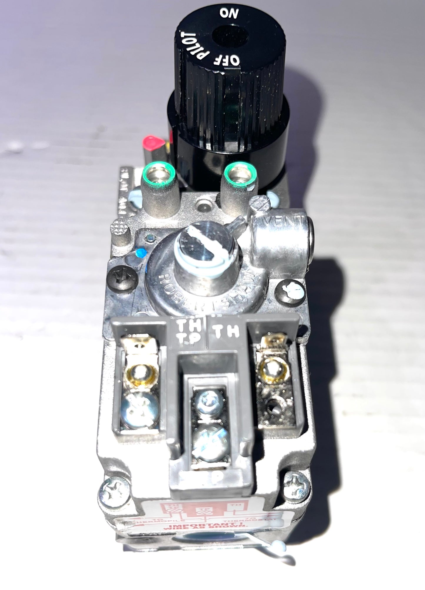 Heat N Glo NG natural gas Valve Part #060-520 Dexen Millivolt Valve FIREPLACE Gas Valve NG (060-520)

Replacement natural gas (NG) 30 second gas valve for Heat & Glo gas stoves