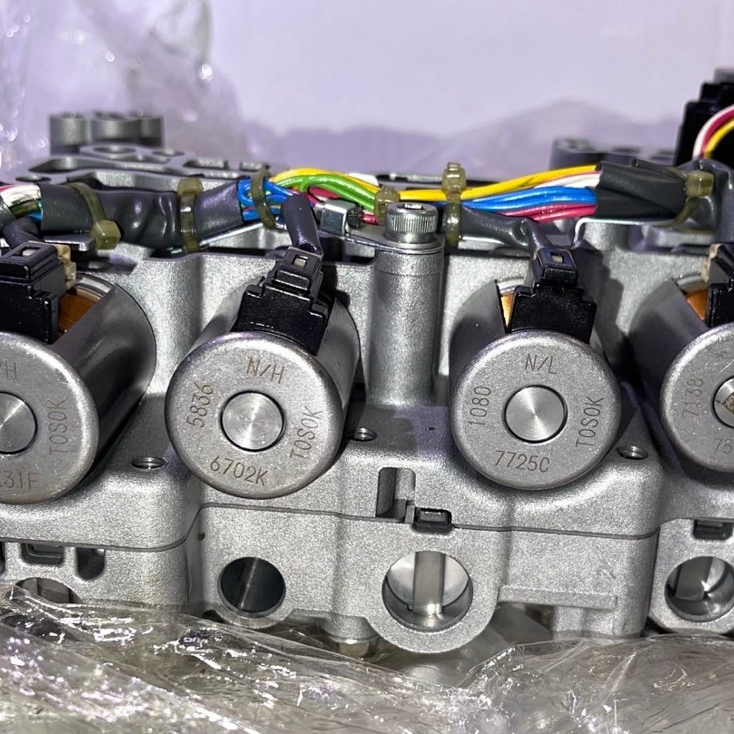 JF015E Valve Body CVT Transmission Solenoid For Chevy Spark,Nissan Sentra Tiida Versa,Suzuki Swift RE0F11A