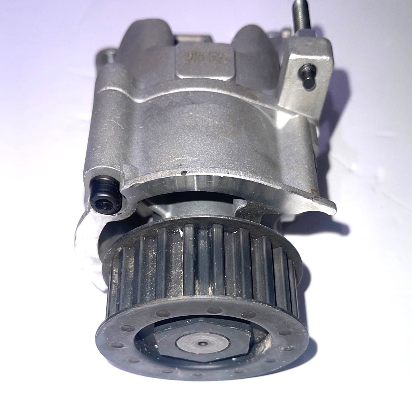 Oil Pump Deutz Engine BF4M1011 1011F BF4M1011 04270665 0427 0665 0428 6975 0428