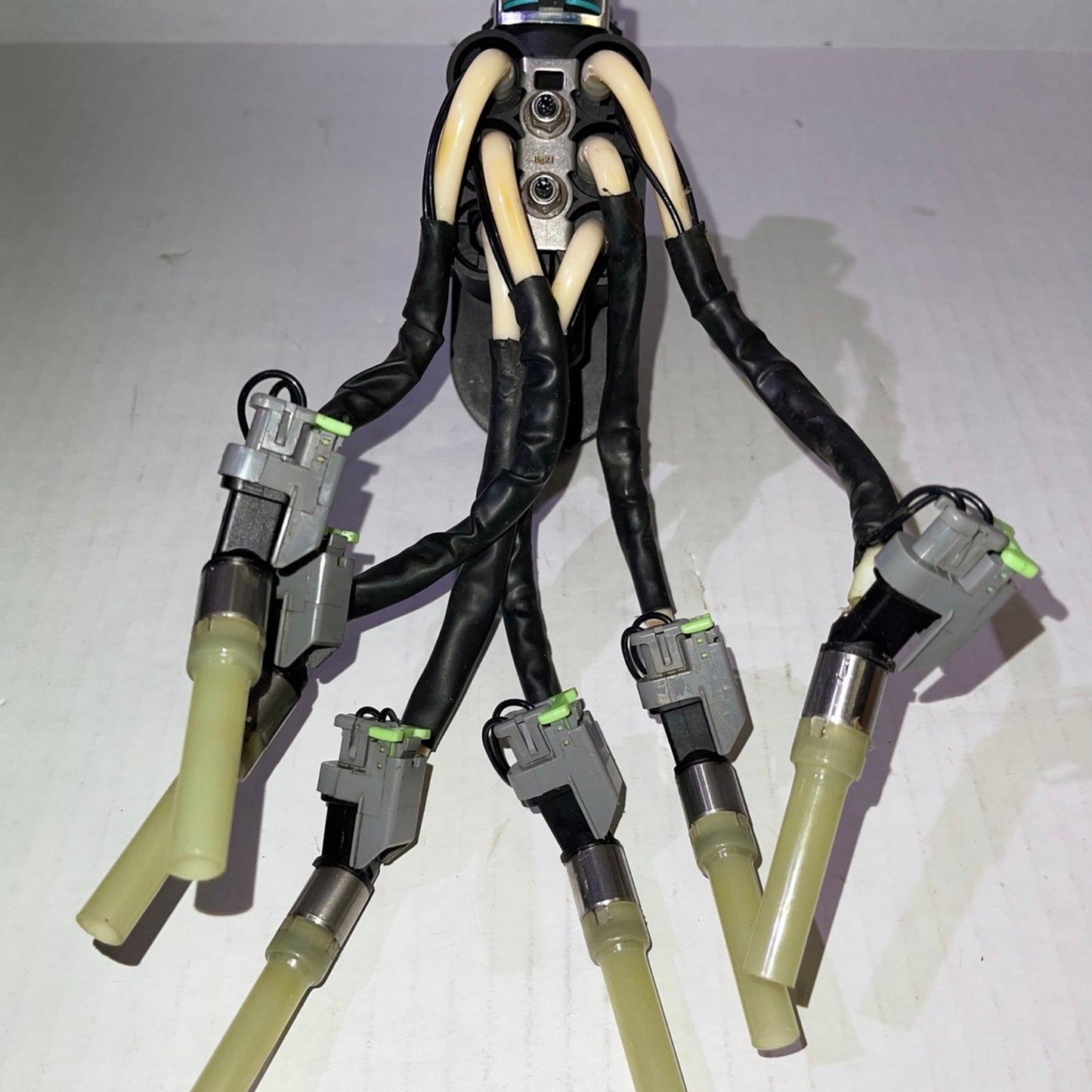 FJ503 Spider Fuel Injectors for Chevy GMC Astro Blazer C1500 4.3L V6 GAS 1996-06