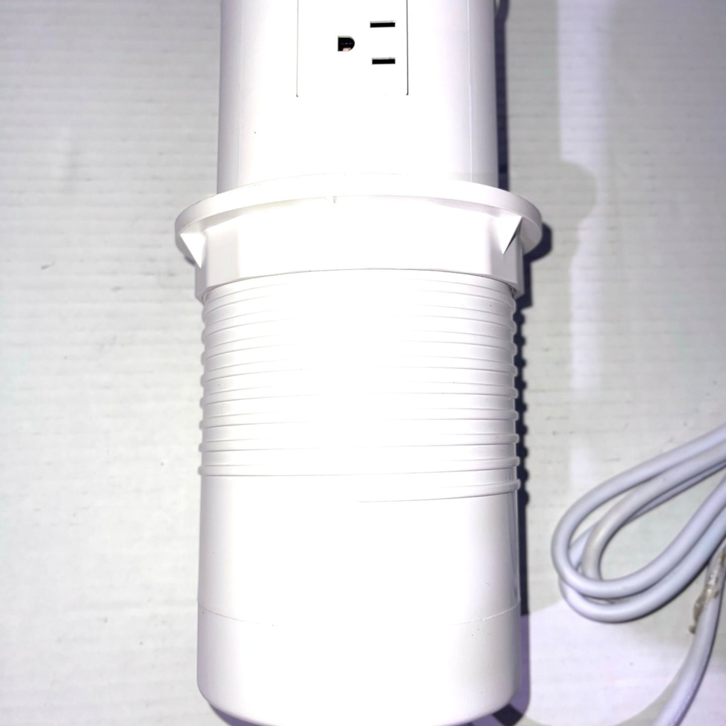 20 Amp Pop Up Countertop Outlet w/ 15W Wireless Charger,Max 65W Power Delivery,4