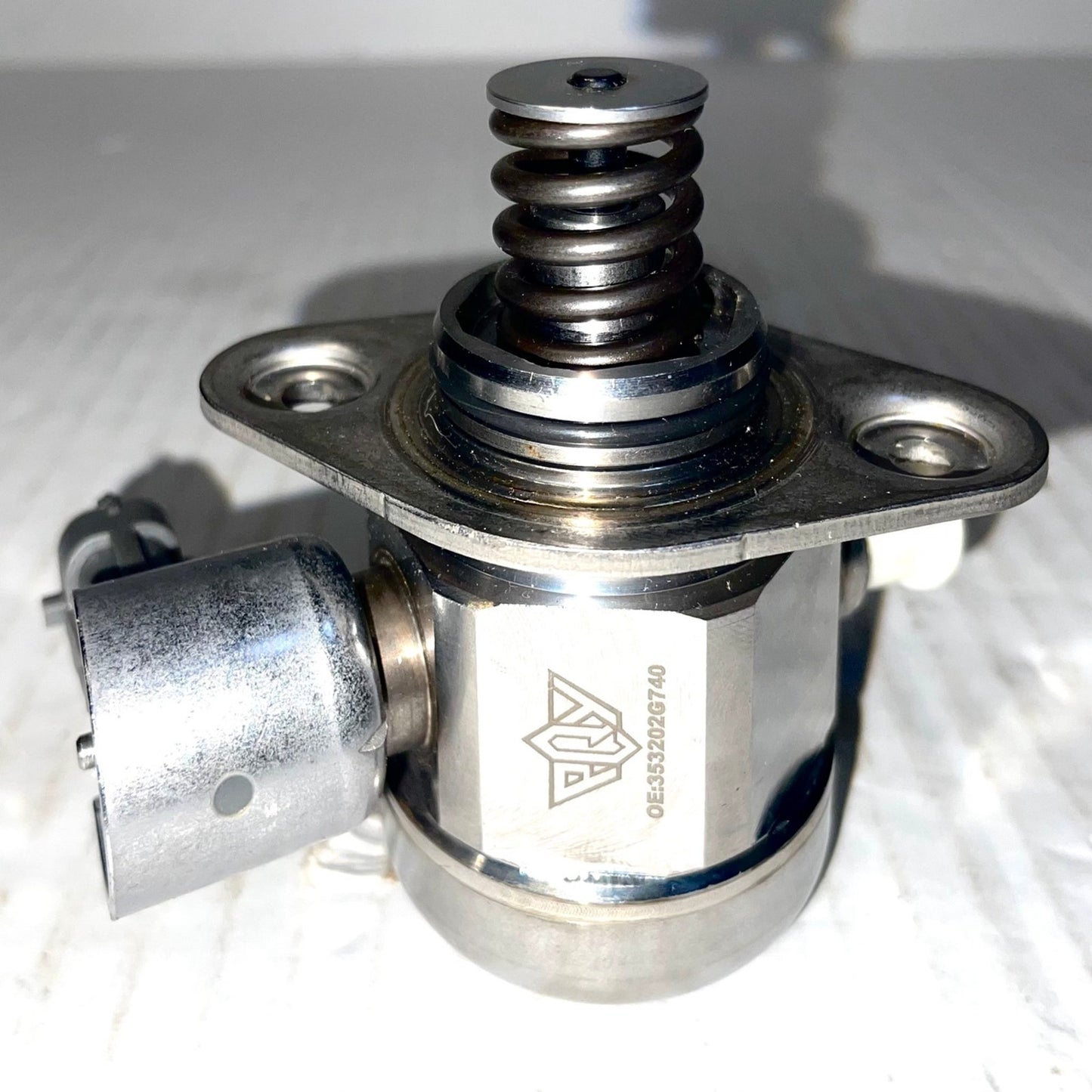 High Pressure Mechanical Fuel Pump 09-14 Hyundai Sonata Kia Sorento 09-15 UDW 35320-2G720 35320-2G730 35320-2G740