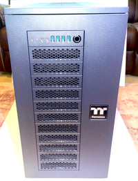 Thermaltake AX700 Super Tower; SSI-CEB/SSI-EEB/XL-ATX/E-ATX; 560mm Radiator Support; 360mm-630mm GPU Clearance; Support for up to 18x 3.5 or 2.5"; Supports 2X 5.25; CA-11B-00F1NN-00

Brand Thermaltake
Motherboard Compatability Extended ATX, Server ATX, AT