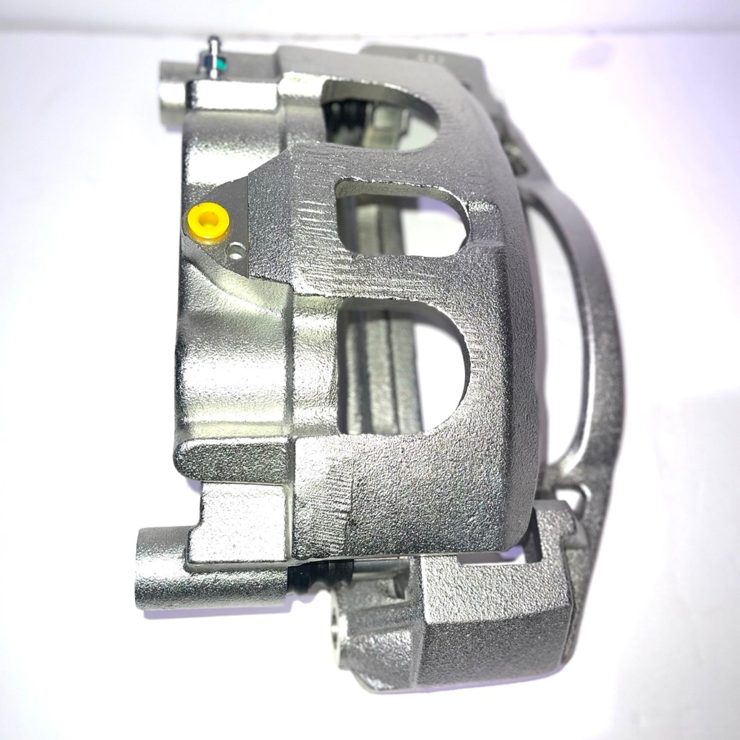 Disc Brake Caliper Assembly Bracket Select Chevy GMC Silverado 2500 HD/3500 HD/Sierra 2500 HD/3500 HD 2011-2019, Suburban (3500 HD) 2016-2019 - Rear Driver