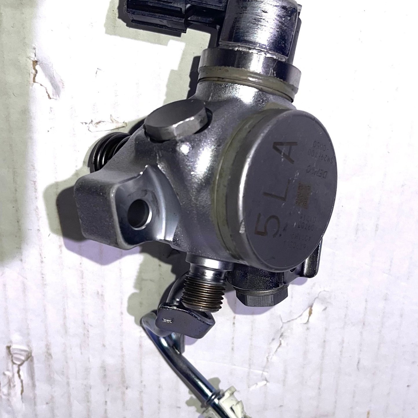 High Pressure Fuel Pump 16790-5LA-A01 16790-5LA-305 For 2015-2016 Honda Accord CR-V Acura ILX