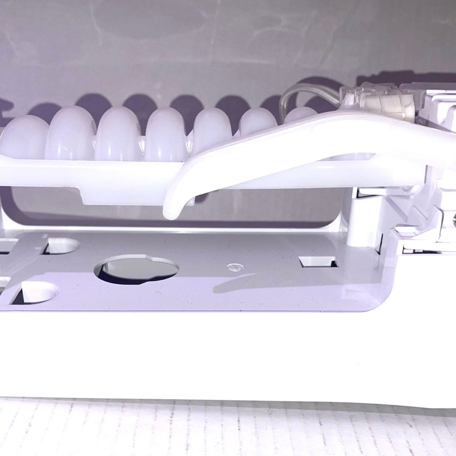 Samsung DA97-08059A Appliance Ice Maker Assy 1668437