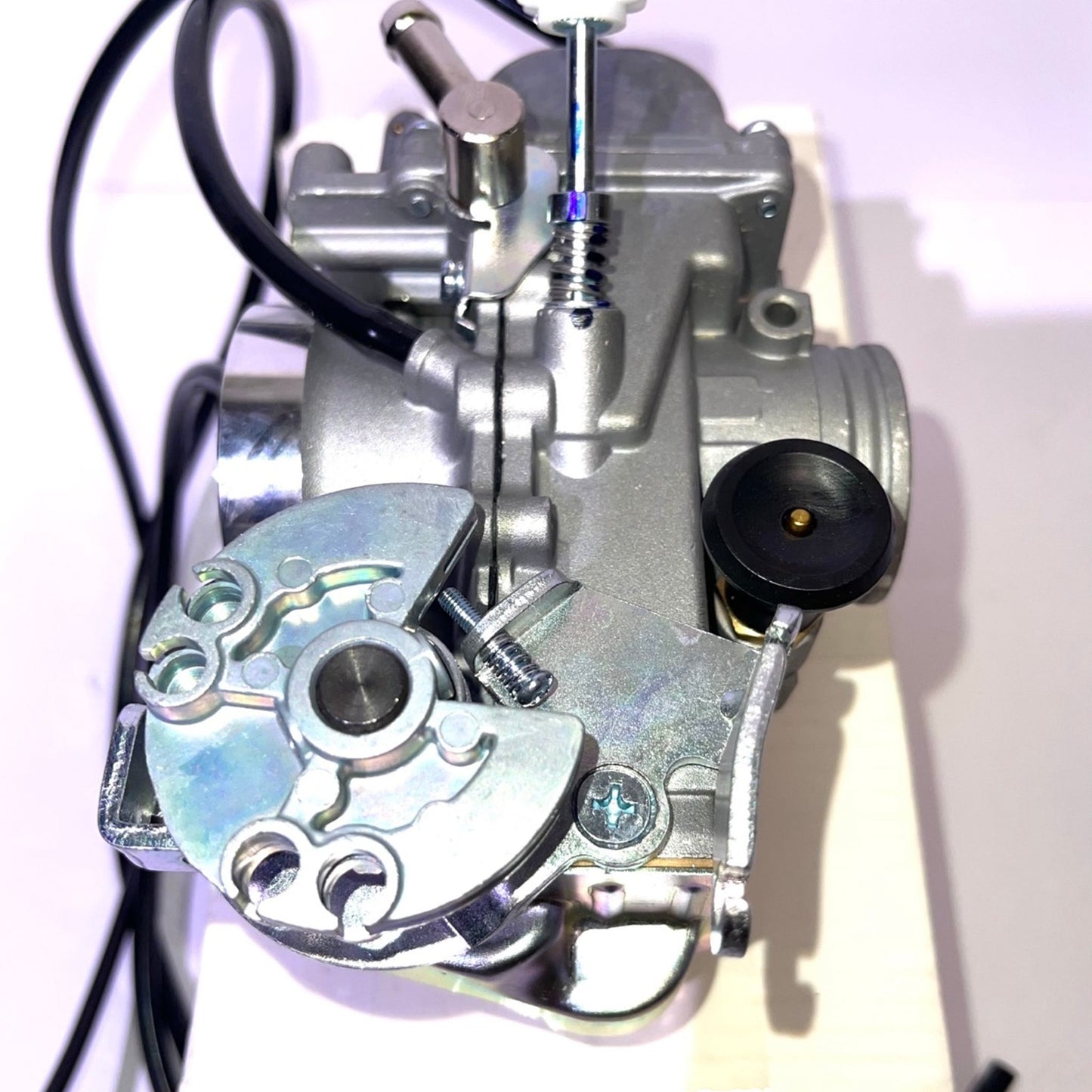 Carburetor Carb Honda XR400R 1998-2004 Kawasaki KLX351 Yamaha SR500 TT500 XT500 Pre Jetted Pumper Flat Slide Carburetor Replace 16100-KCY-762