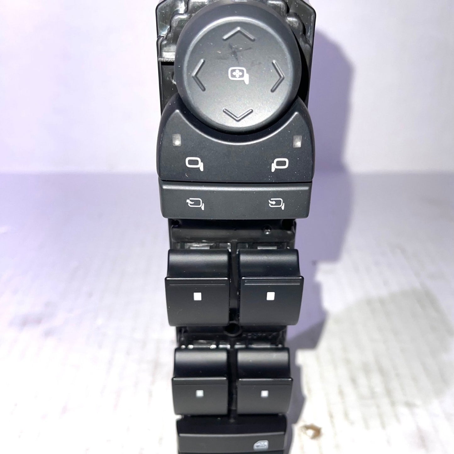 20835553 Front Driver Side Master Door Lock & Power Window Switch Fit for Chevy Silverado Suburban Tahoe Avalanche GMC Sierra Yukon Yukon XL Cadillac Escalade