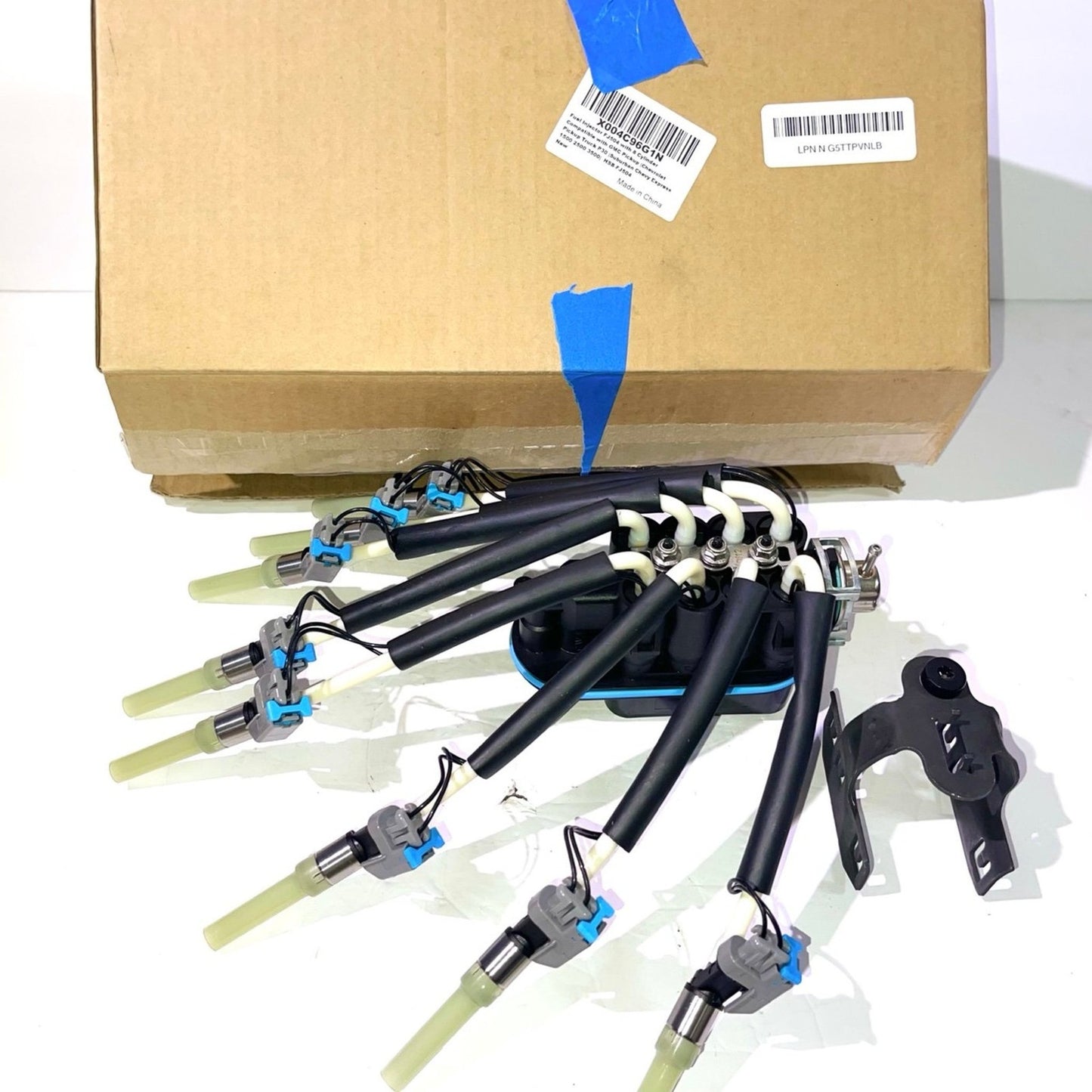 Spider Fuel Injector for FJ504 89060440 17114163 Compatible with GMC K3500 Yukon Cadillac Chevrolet Escalade C1500 Suburban Express 1500 3500 K2500 P30 P3500 Savana V8 5.0L 5.7L 1996-2002