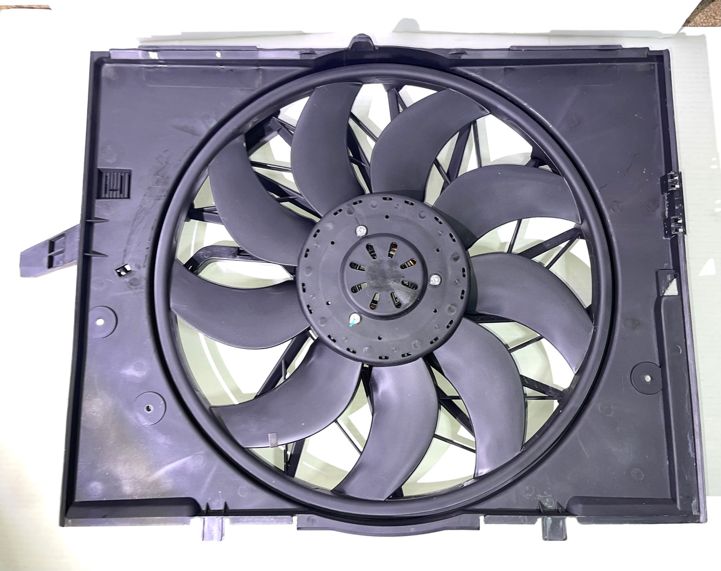 Engine Cooling Fan Assembly, Cooling Radiator Fan Replacement For BMW E60 525 530 545 645 E65 750, Replace 17427543282 17427514181