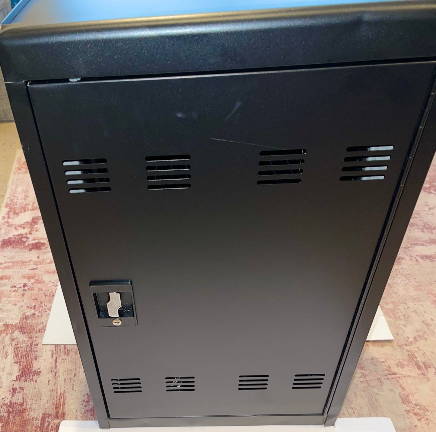 ARTMAN B30EL Tablet/Chromebook/Laptop Charging Cart with Keypad Lock (30 Devices) Slot