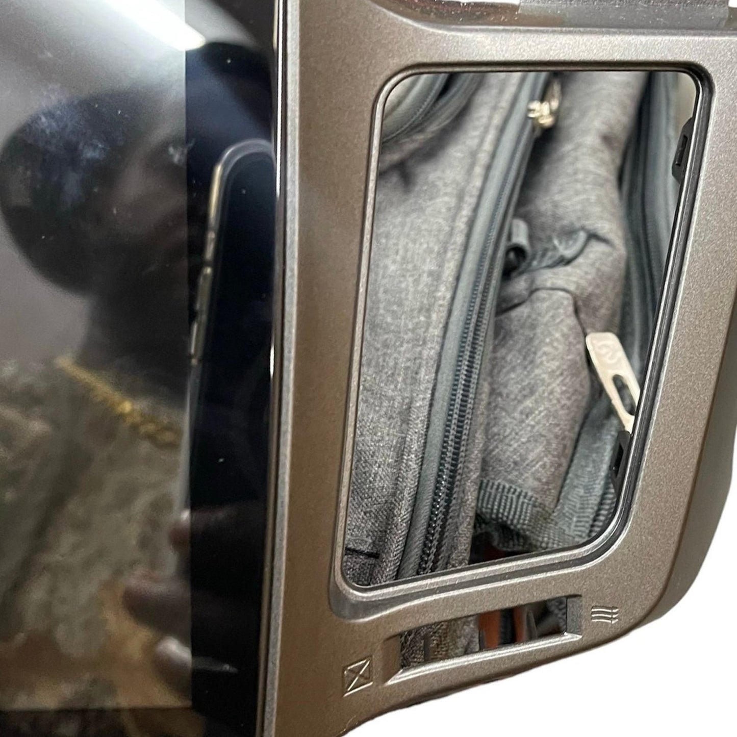 Toyota RAV4 2013-2018 Android Car Stereo Radio for GPS Navigation with Carplay Android Auto,TouchScreen  4GB+32GB) 5G WiFi 8 Core 1280x800 Resolution Bluetooth 1080P Backup Camera