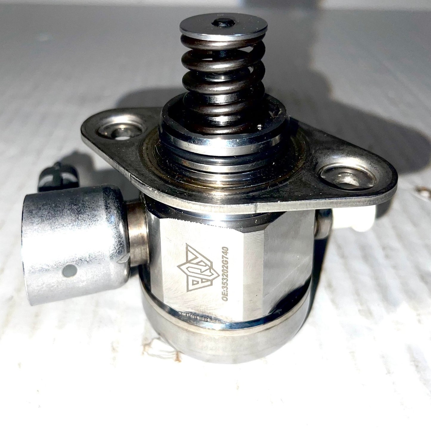 High Pressure Mechanical Fuel Pump 09-14 Hyundai Sonata Kia Sorento 09-15 UDW 35320-2G720 35320-2G730 35320-2G740