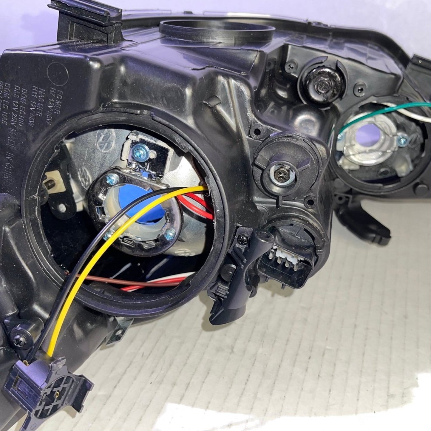 Replacement Passenger Side Headlight with Halogen Sedan without LED Position Light fits 2014-2016 Hyundai Elantra (Sedan)