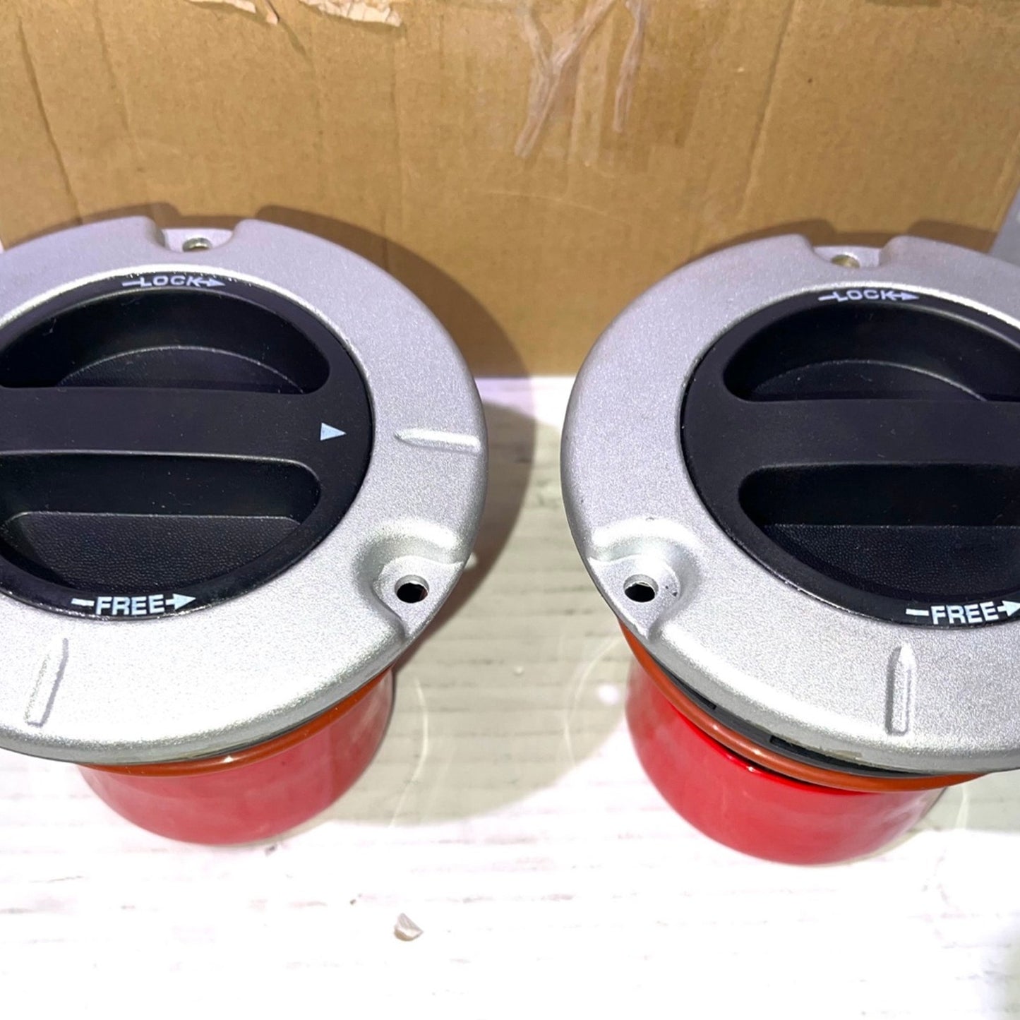 Front Manual Locking Hub for 05-18 Ford F250 F350 F450 Super Duty BC3Z3B396B D6