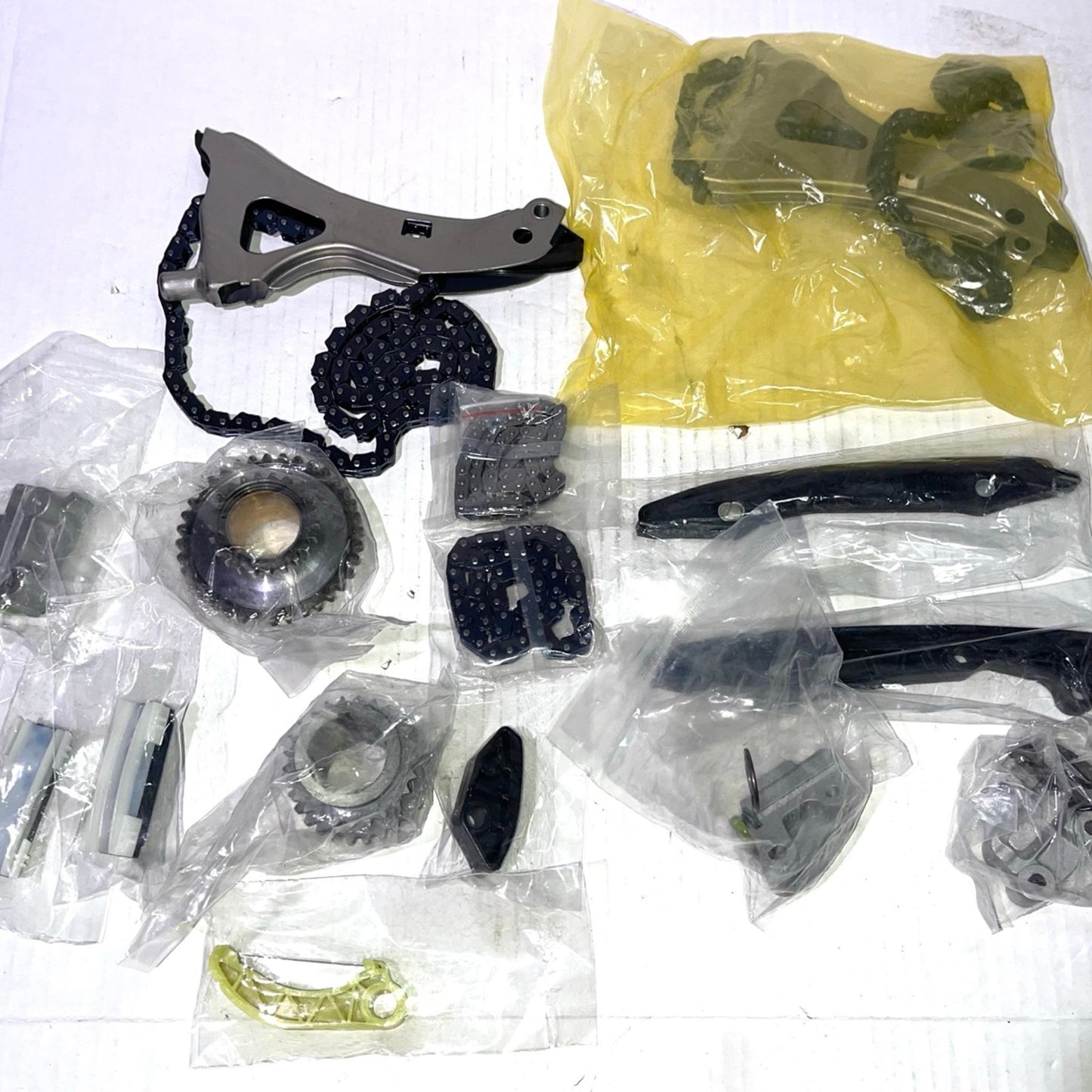 Engine Timing Chain Kit with Gear Tensioners Guide Rails for Mercedes E350 GL450 E400 ML350 GLK350 M276 3.0L 3.5L V6, Replace OE 2760520100,2780520316,2760500611,2760522116