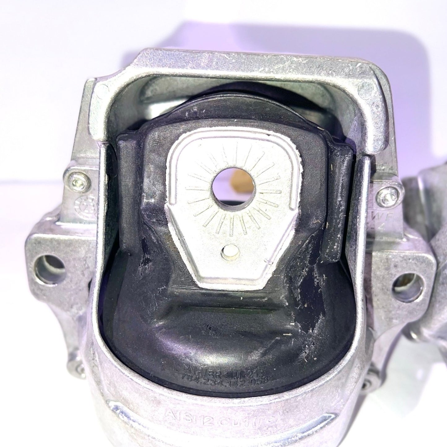 Engine Motor Trans Mount Set for Audi A4 2009-2012, A4 Quattro 2009-2016, A5 2010-2012, A5 Quattro 2008-2009 & 2013-2017 Replace# 8K0199381C 8R0199381E 2pc Engine Motor Mount Set For Audi A4 A5 Quattro Q5 3.2L V6