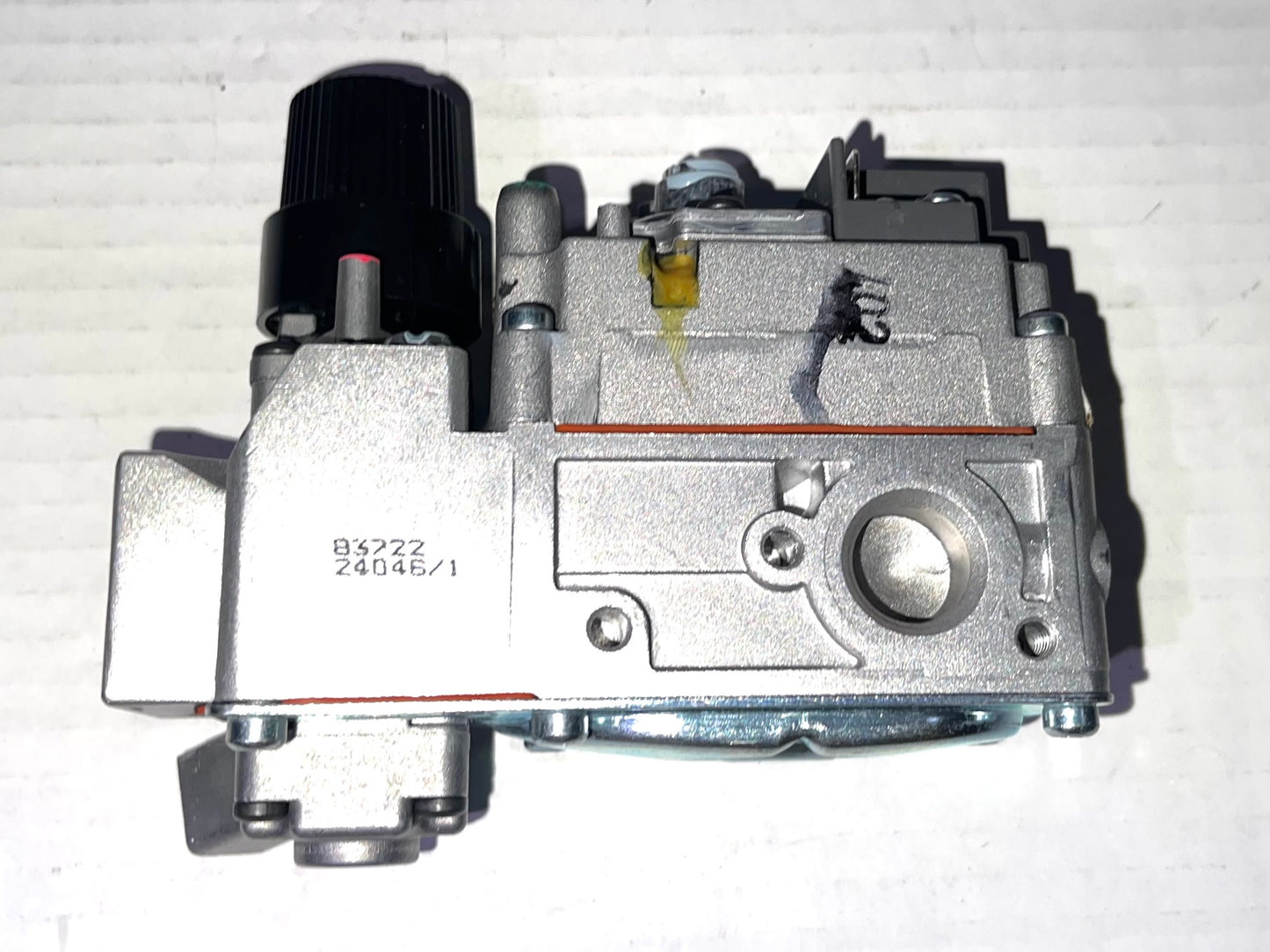 Heat N Glo NG natural gas Valve Part #060-520 Dexen Millivolt Valve FIREPLACE Gas Valve NG (060-520)

Replacement natural gas (NG) 30 second gas valve for Heat & Glo gas stoves