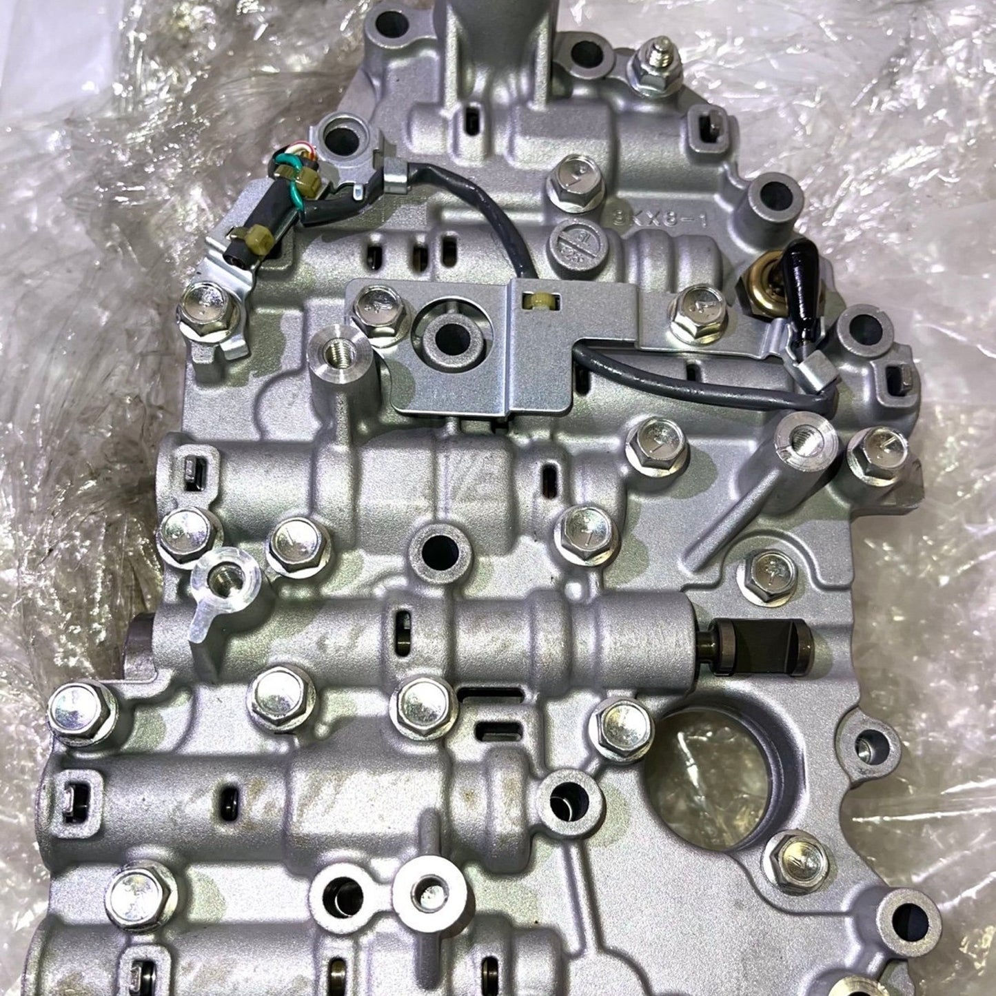 JF015E Valve Body CVT Transmission Solenoid For Chevy Spark,Nissan Sentra Tiida Versa,Suzuki Swift RE0F11A