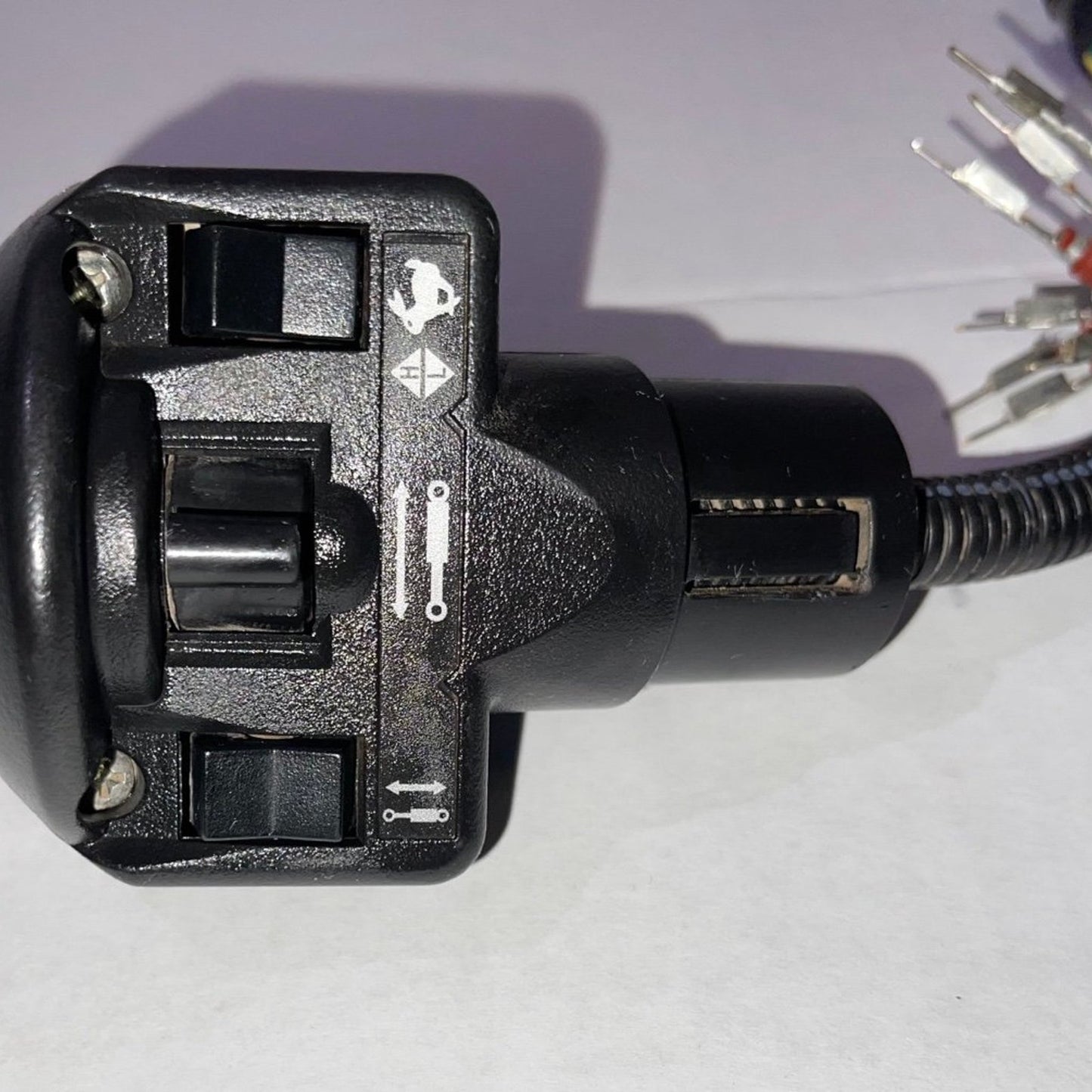 Solarhome 6680418 Right Auxiliary Four Switch Handle for Bobcat 751 753 763 773 863 864 S130 S150 S160 S175 S185 S205 S220 S300 S330 T140 T180 T190 T200 T250 T300 T320 T770