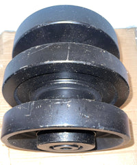 Flynsu Bottom Track Roller 6689371 6732901 6715766 6686632 For Bobcat 864 T140 T180 T190 T200 T250 T300 T320 T550 T590 T630 T650 T750 T770

Part Number--- 6689371 6732901 Application Vehicle--- Replacement for Bobcat 864, T140, T180, T190, T200, T250, T30