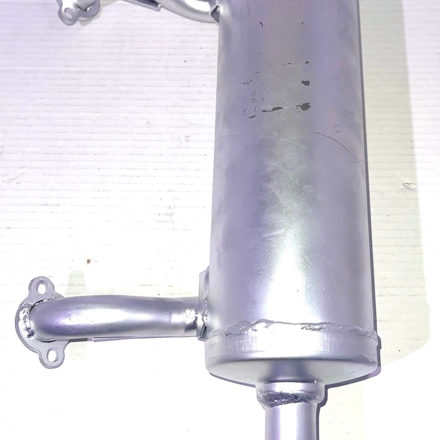 Low Mount Horizontal Muffler 49070-0878 for Kawasaki 651V 691V 730V 726cc