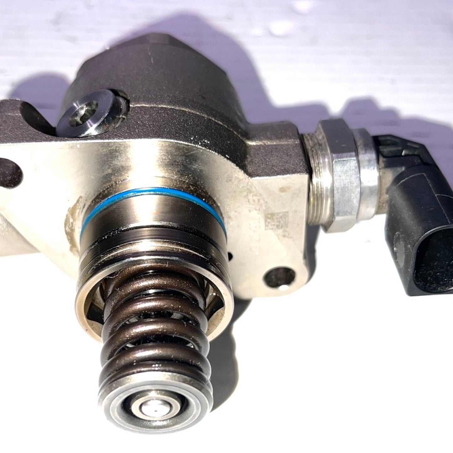 OEM High Pressure Fuel Pump 06L127025T 06L127025T 06L 127 025m For Audi VW A3 A6