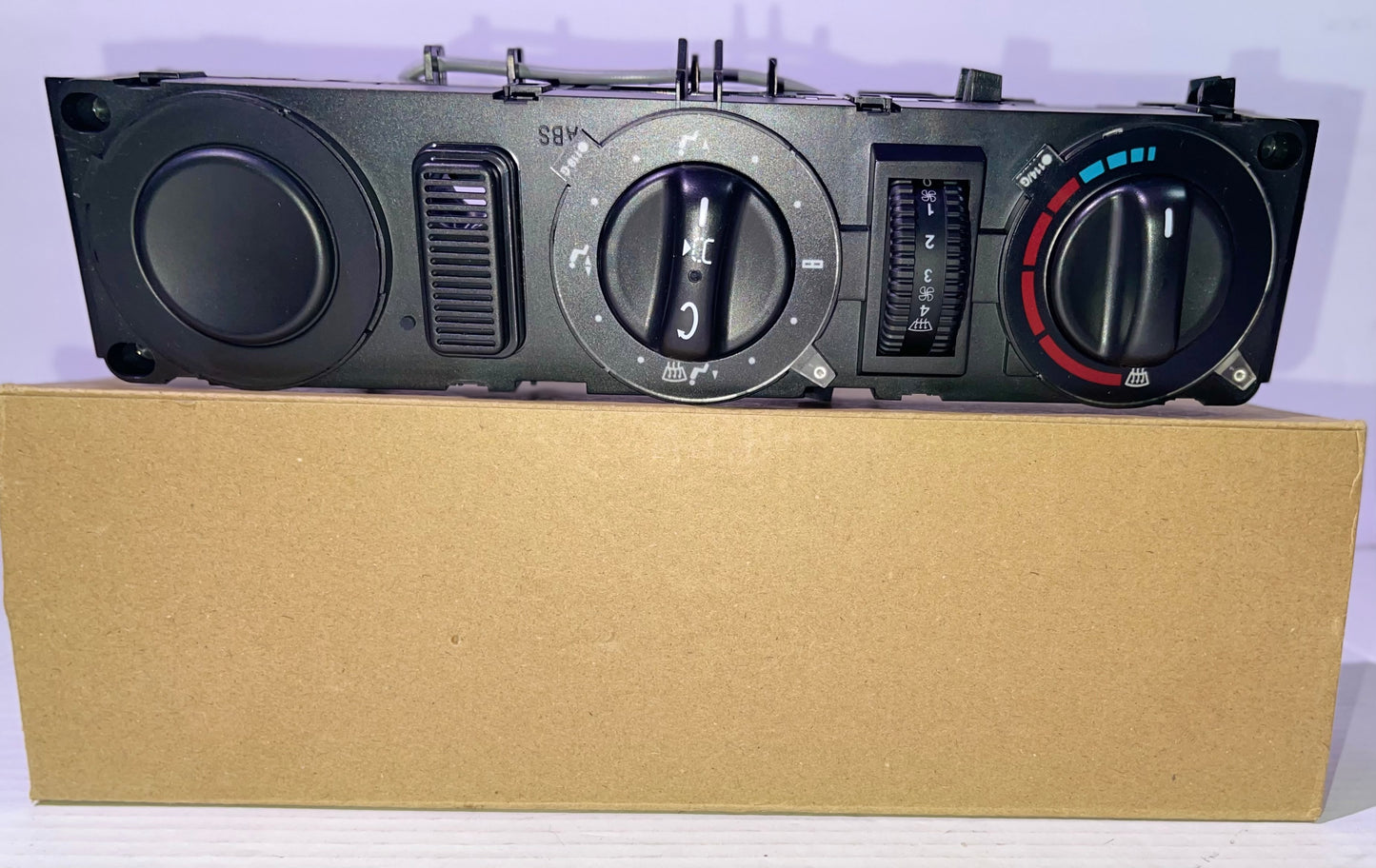 Climate Control Switch Panel for Dodge For Sprinter 2500 3500 Models 2003 to 2006 Without AC but with Heat Booster 5103690AA