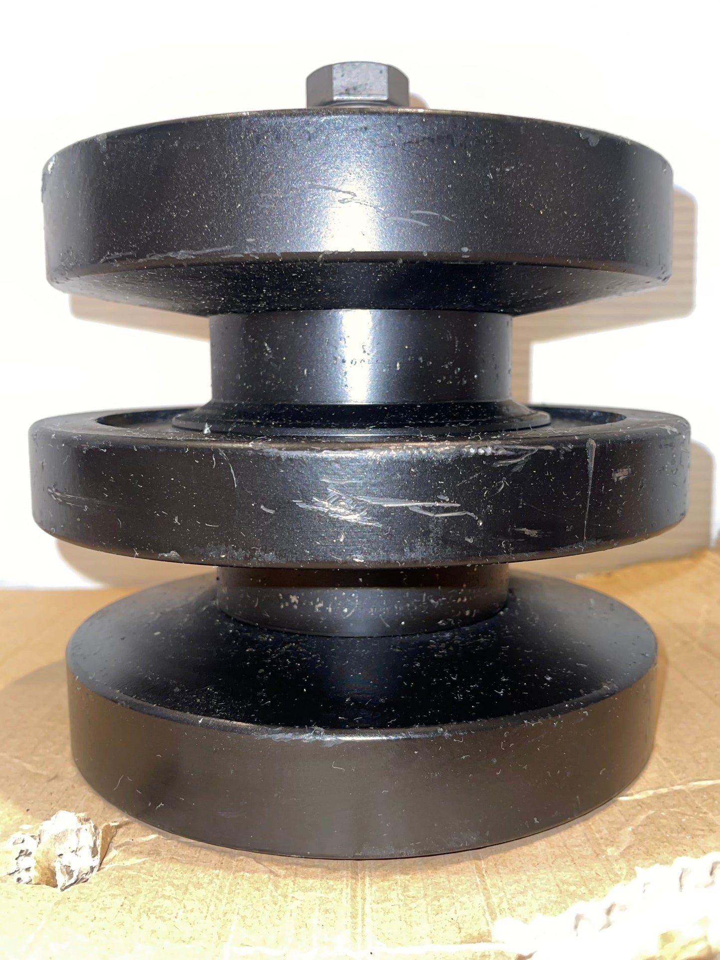 Flynsu Bottom Track Roller 6689371 6732901 6715766 6686632 For Bobcat 864 T140 T180 T190 T200 T250 T300 T320 T550 T590 T630 T650 T750 T770

Part Number--- 6689371 6732901 Application Vehicle--- Replacement for Bobcat 864, T140, T180, T190, T200, T250, T30