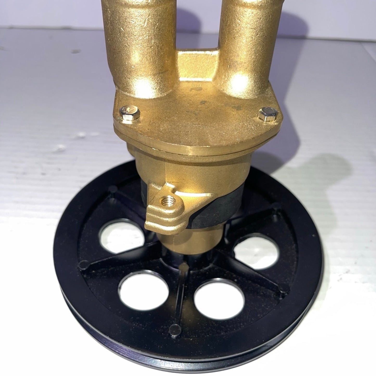 3858847 Sea Water Pump 6.5" Pulley for Volvo Penta OMC for MD thru NC 1994-1996 Replaces OE 3855778 3852398 3851623