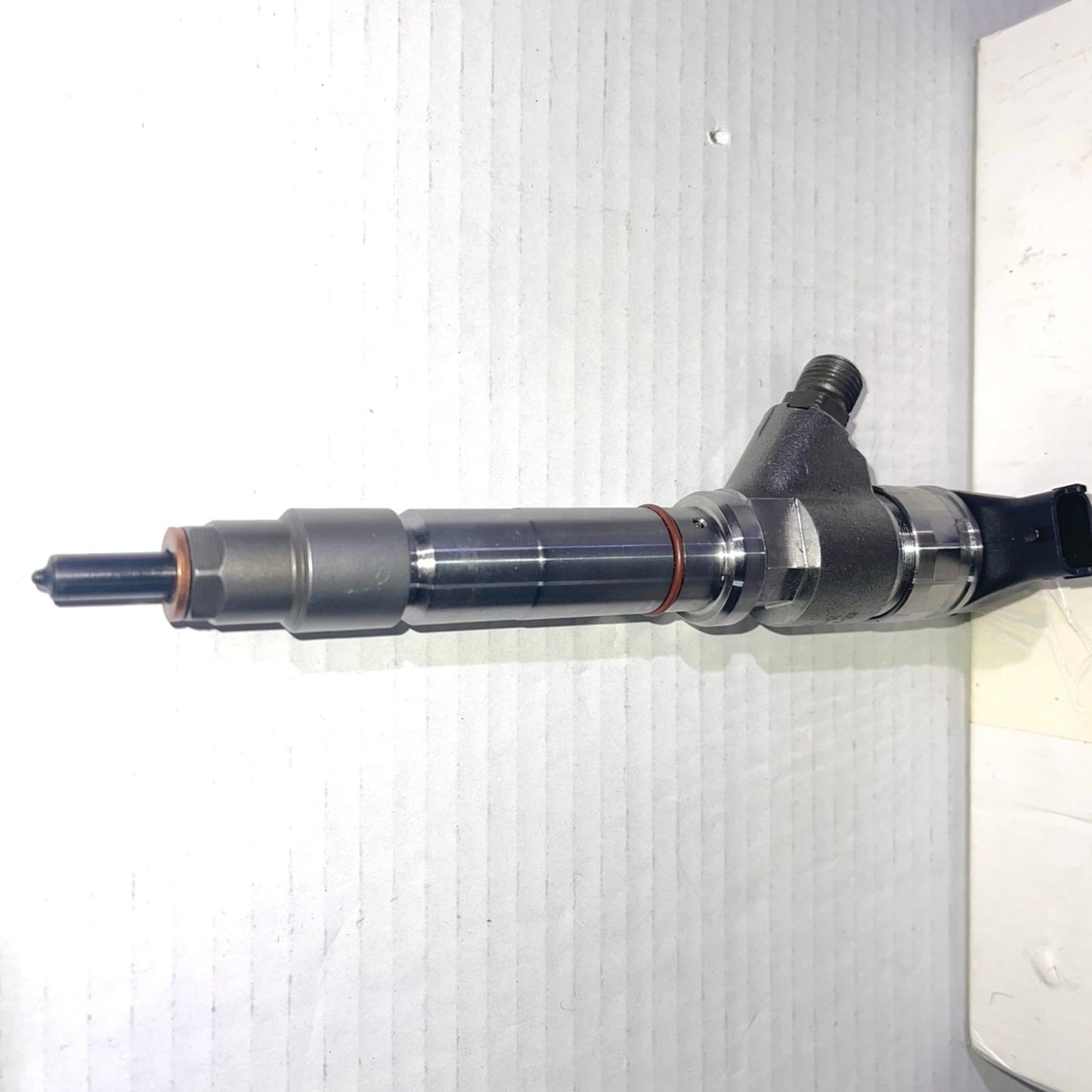 Common Rail Injector for 6.6L Duramax LLY LBZ Reman Engine Chevy Express Silverado 2500 3500 GMC Savana Sierra 2500 3500 Hummer H1 2006-2007 0986435521 0445120042 97361355 97780358