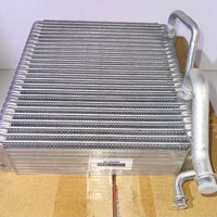 AC A/C Evaporator Front for Chevy Yukon Suburban Avalanche  19258418 Hummer H2