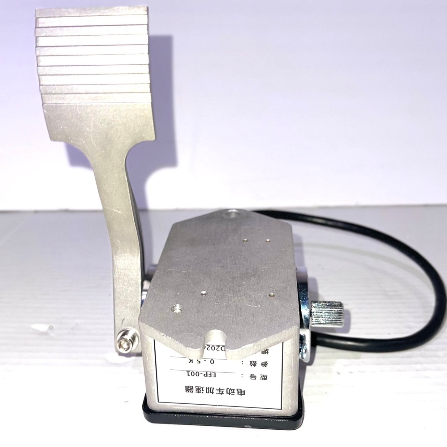 RJSQ 001 Metal Throttle Pedal 0 to 5V Accelerator Throttle Pedal Replacement for EV Cart