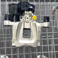 Brake Caliper Rear Left Driver Side for 2016-20 Jaguar XF XE F-PACE T2H37950 T2H7435 T2H37952 J9C25311 T2H40281 T4K8132 T4N7528